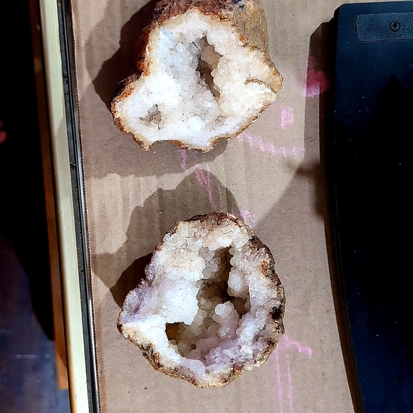 Quartz Geodes Set - Picture 2 of 2